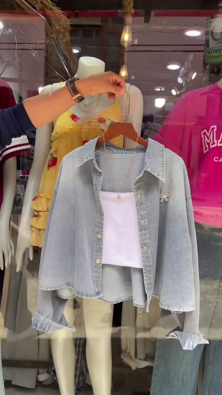 💙✨ Urban Breeze Denim Layered Top Set – Casual Chic Everyday Style 🤍🌿