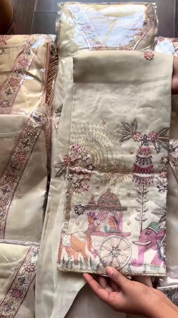 Royal Ivory Embroidered Traditional Suit Set with Pink Dupatta 🌸🤍👑