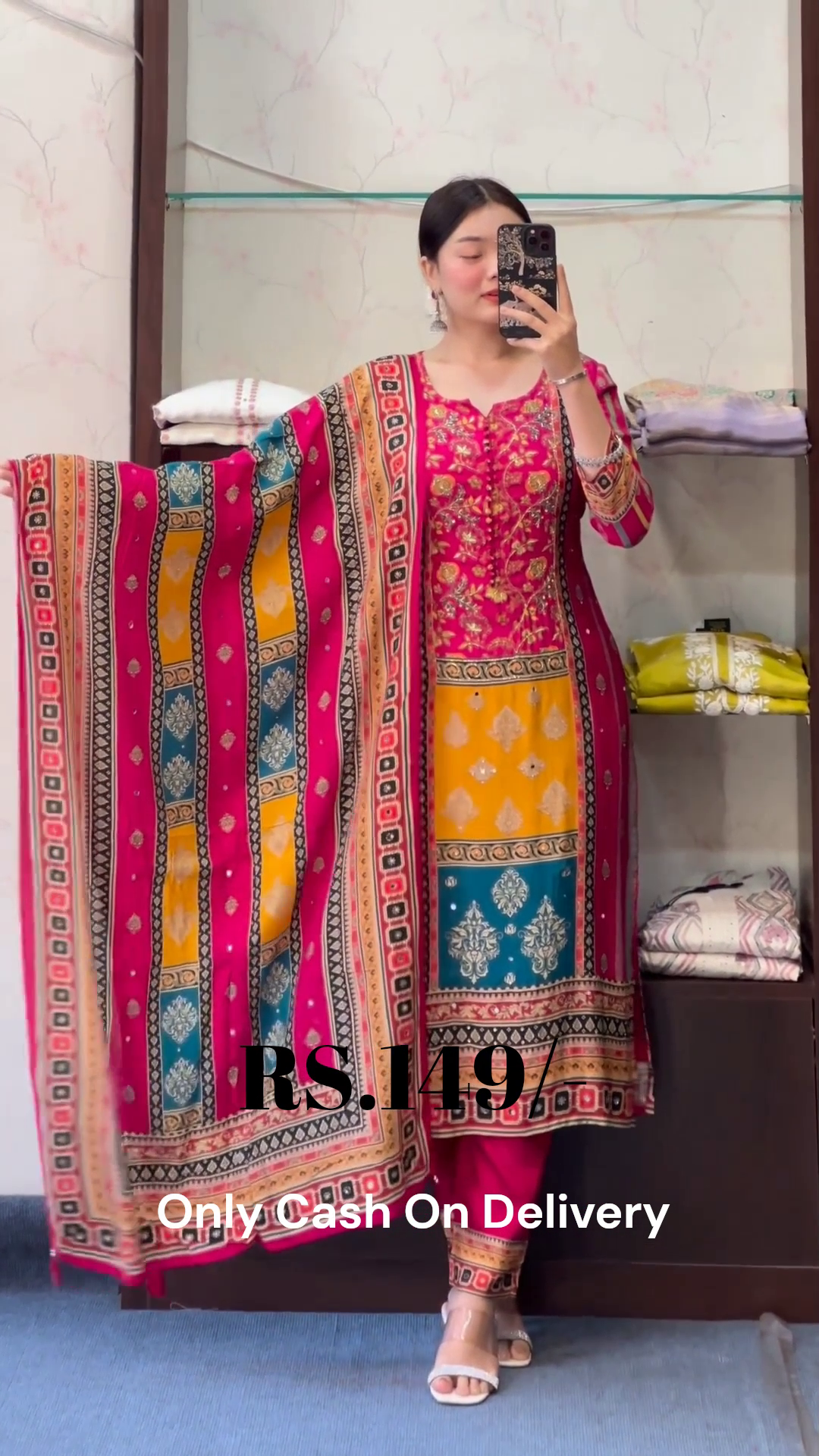 Vibrant Multicolor Traditional Printed Three Piece Ethnic Suit Set with Dupatta 🌈✨🌺