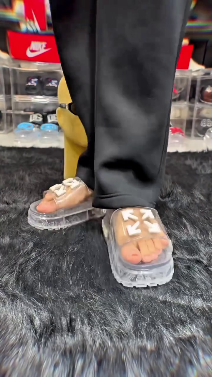 👡 Premium Transparent Comfort Slide Sandals for Men & Women | Stylish Everyday Lightweight Anti-Slip Casual Slippers ✨🖤
