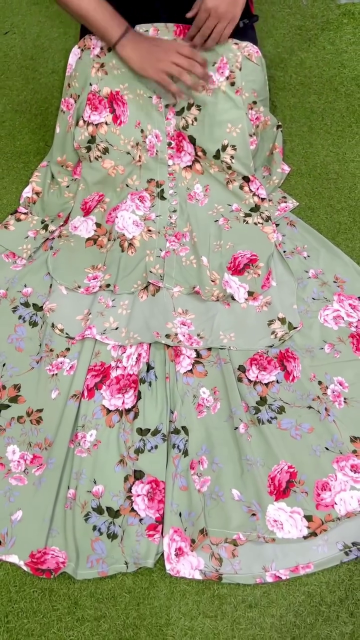 🌸  Floral Tiered Co-Ord Set