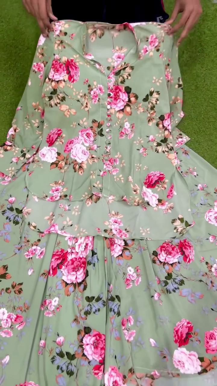 🌸  Floral Tiered Co-Ord Set