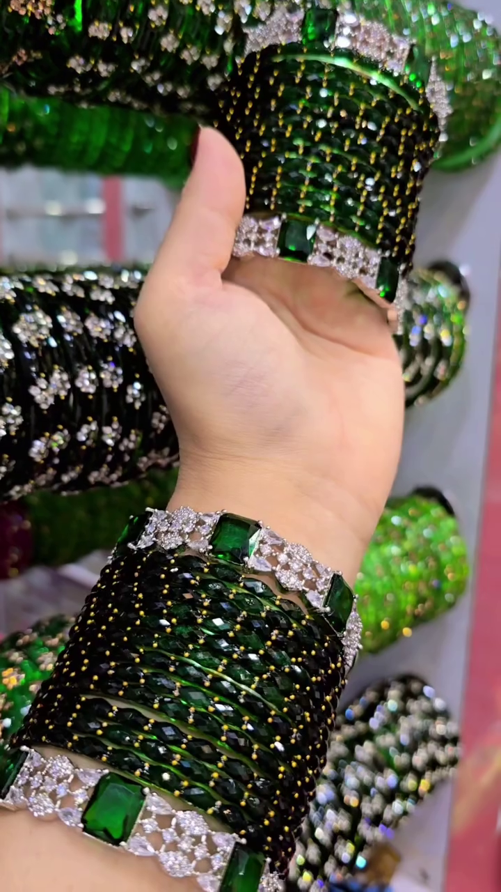 💎 Luxurious Emerald Green Designer Bangle Set with Crystal Embellishments & Golden Dot Detailing – Glamorous Traditional Jewellery Collection for Women 💎