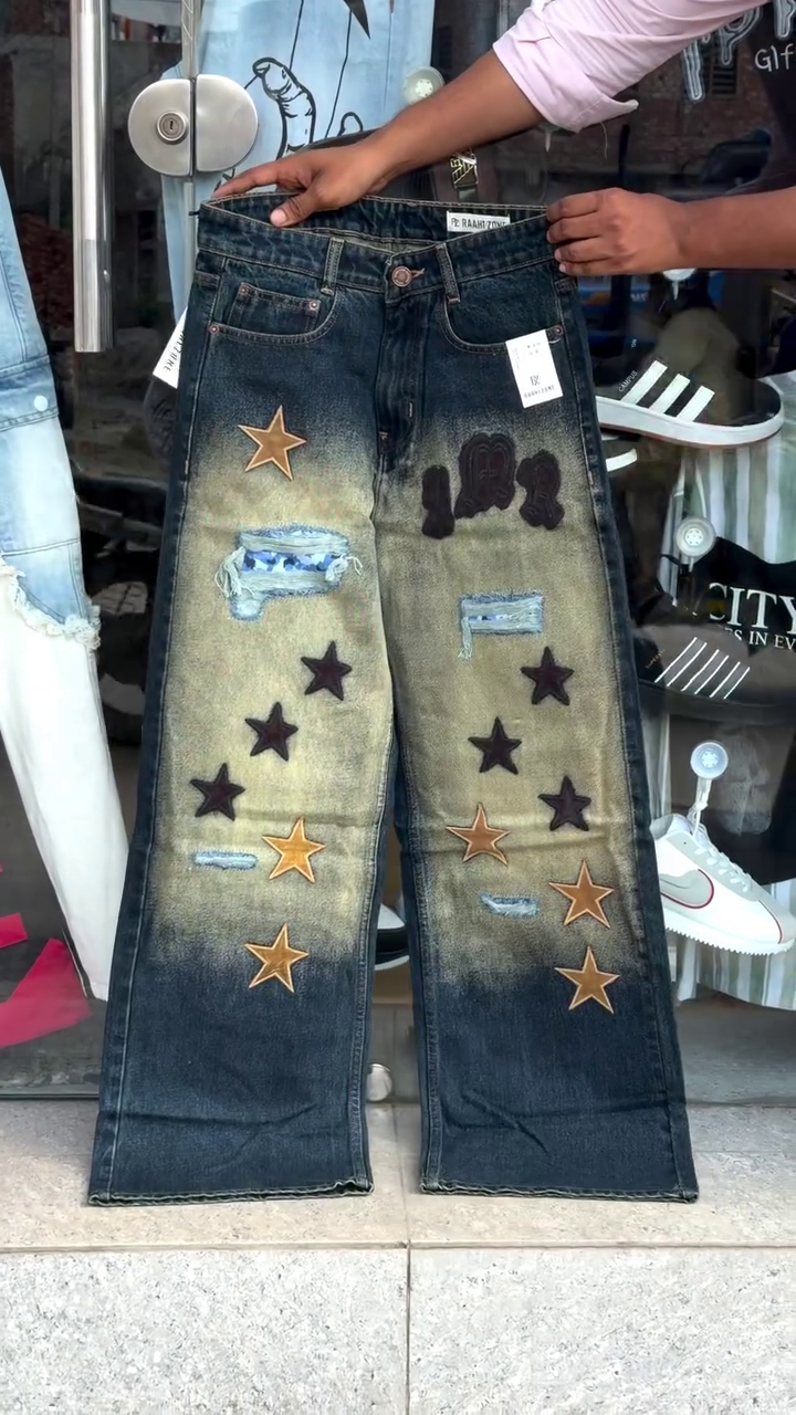⭐ Trendy Dark Blue Star Patch Wide-Leg Denim Jeans for Women | Stylish Distressed Embroidery Detail High-Fashion Casual Streetwear Trousers 👖✨