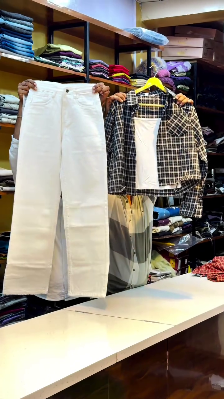 Trendy Casual Denim Jeans with Checked Overshirt & Inner Top Layered Co-Ord Outfit – Modern Relaxed-Fit Streetwear Set for Stylish Everyday, College, Travel & Casual Looks