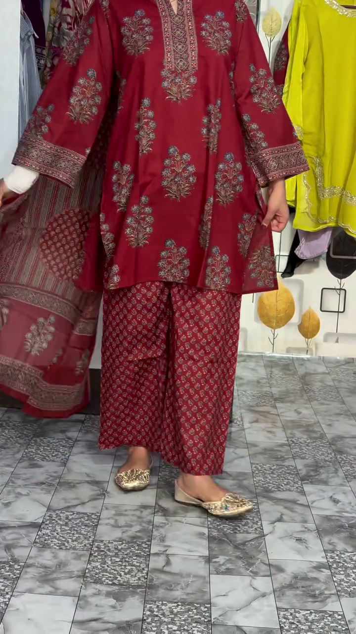 Elegant Embroidered Ethnic Kurta Palazzo & Dupatta Three-Piece Traditional Suit Set