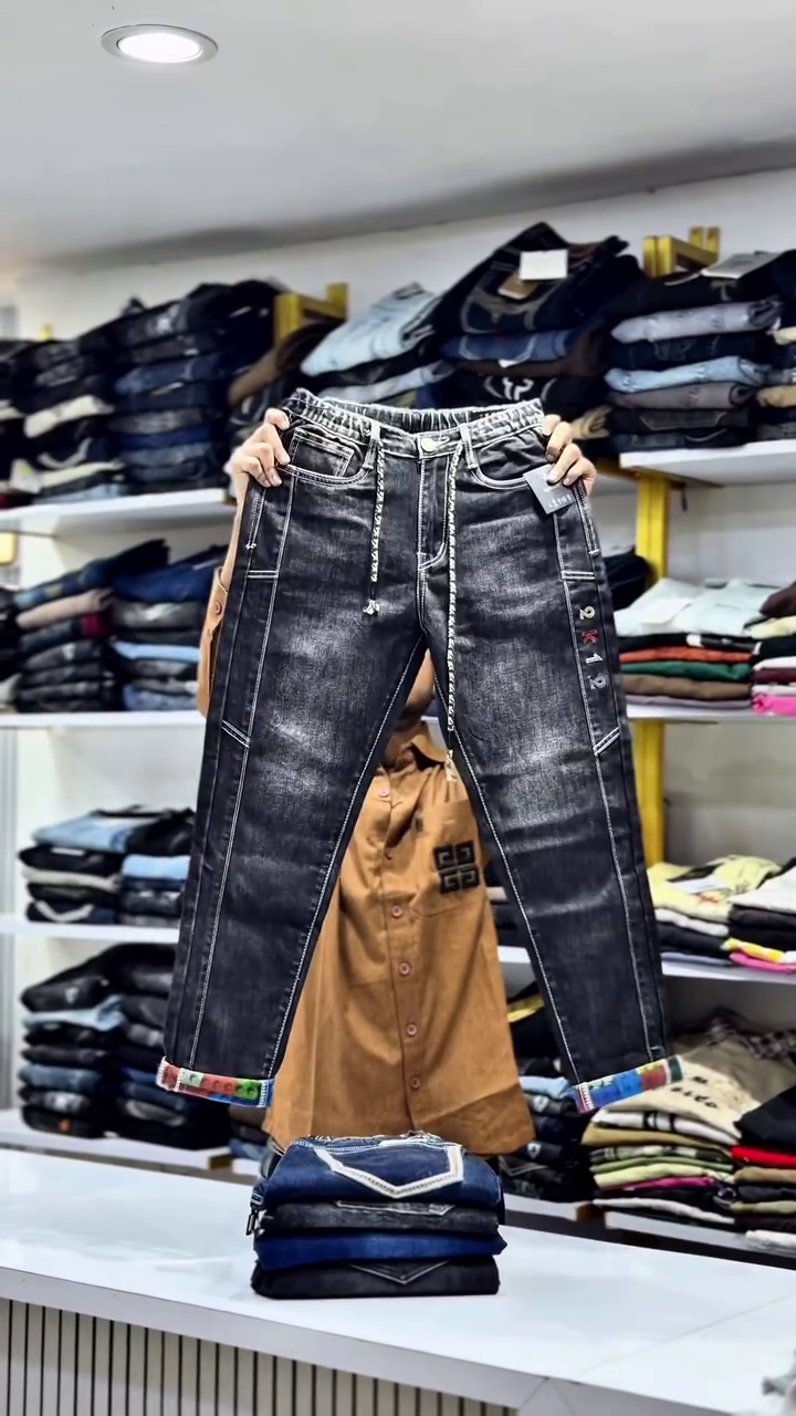 Boys’ Premium Dark Blue Denim-Style Casual Jogger Pants with Elasticated Waistband, Adjustable Drawstring, Multiple Utility Pockets, Contrast White Stitching and Contemporary Slim-Tapered Silhouette 💙✨👖