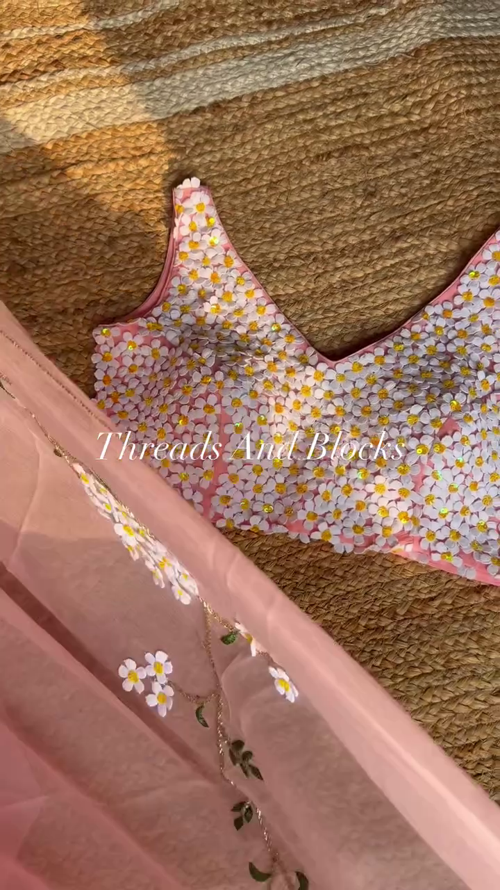 🌸 Threads And Blocks Luxury Peach Fabric Draped with 3D White and Yellow Daisy Appliqué Floral Blouse Design 🌸
