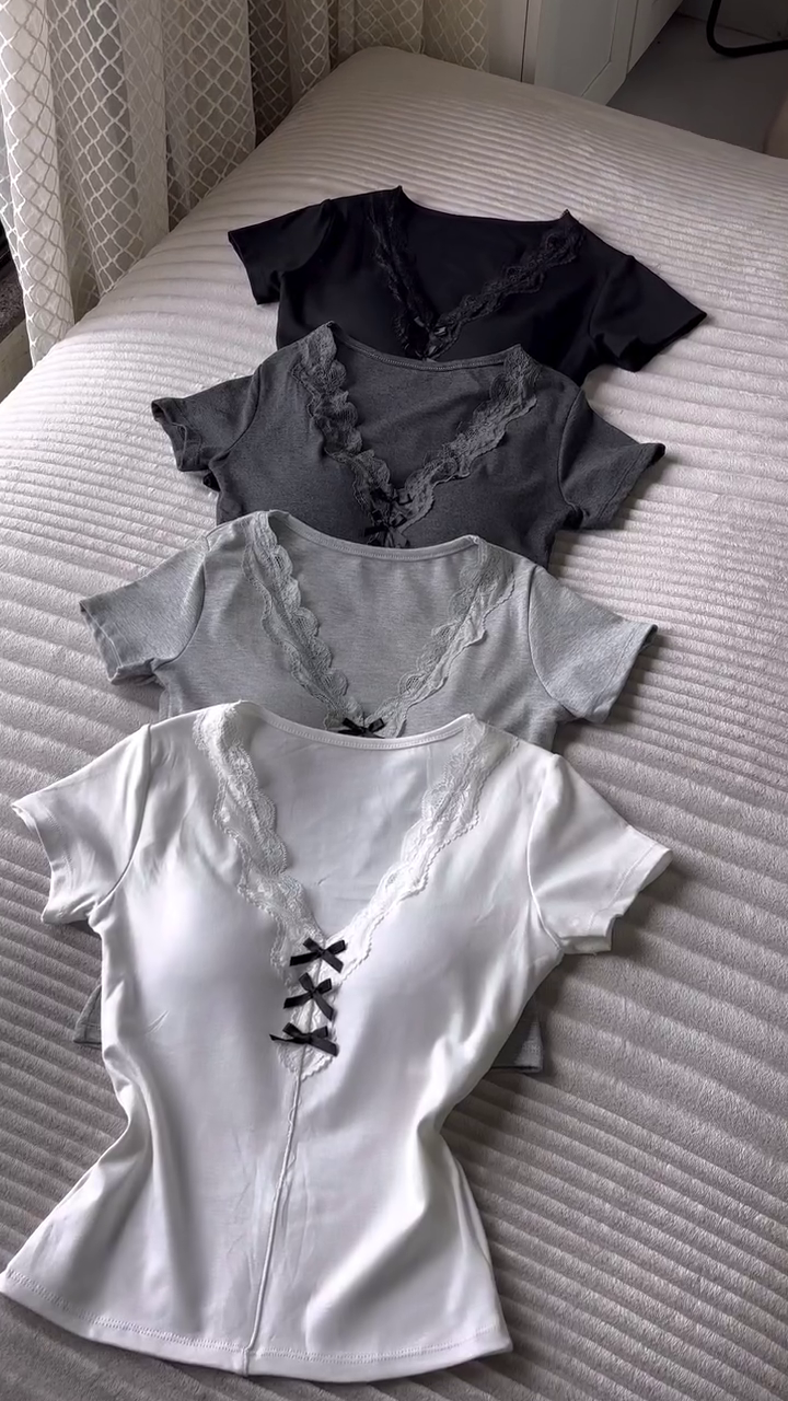 🖤 Elegant Short-Sleeve Ribbed T-Shirts with Lace-Trimmed V-Neckline and Front Bow Ribbon Detailing (Available in Black, Dark Grey, Light Grey, and White) 🖤