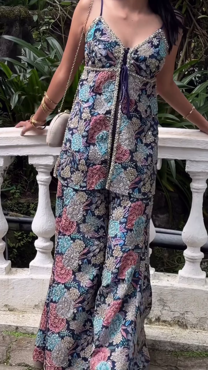 ✨ Regal Multi-Colored Floral Printed Cami Kurti and Wide-Leg Palazzo Co-Ord Set with Sequin Embellishments 🌸