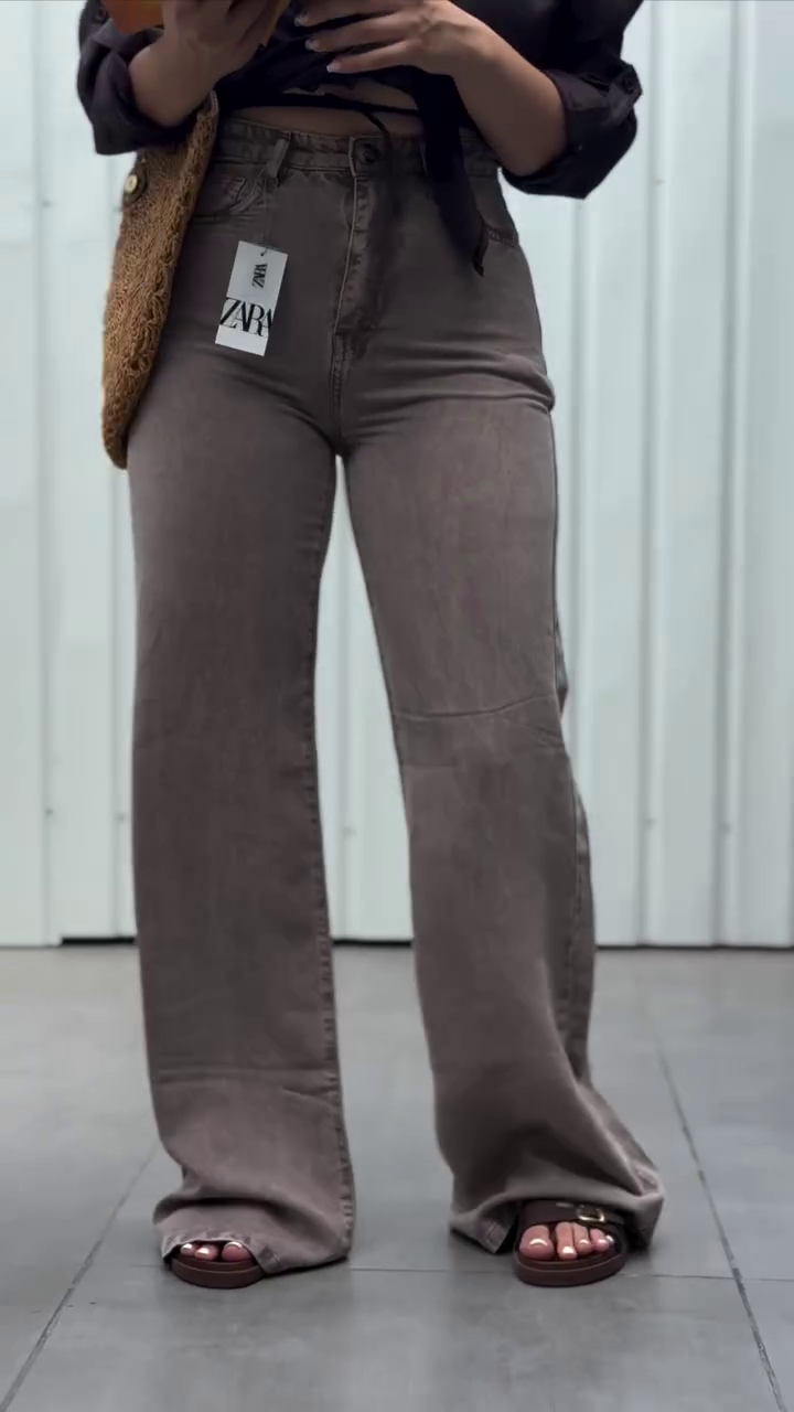 Premium High-Waist Acid-Wash Brown Wide-Leg Denim Jeans 🤎👖✨